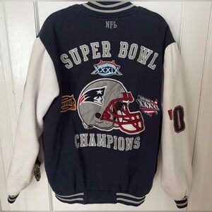 NFL Navy and White New England Patriots Super Bowl Champions Jacket men’s XL